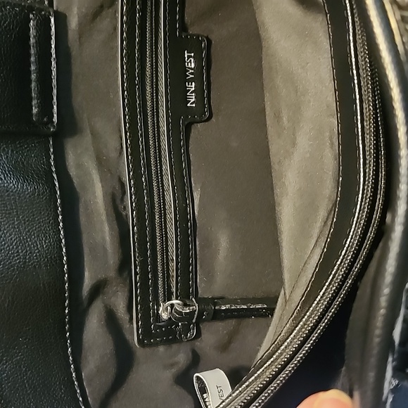 Nine West brand purse/tote NWOT - Picture 9 of 13